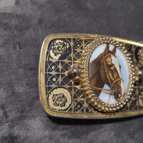 Vintage Cameo Belt Buckle 2 Piece Bundle - Picture 5 of 10